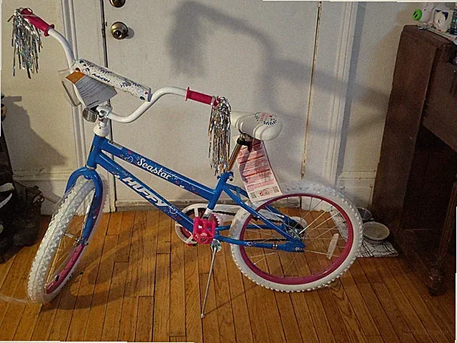 Brand New Childrens Bike. Blue. Never Used. Owned For 2 Years & Didn't Use